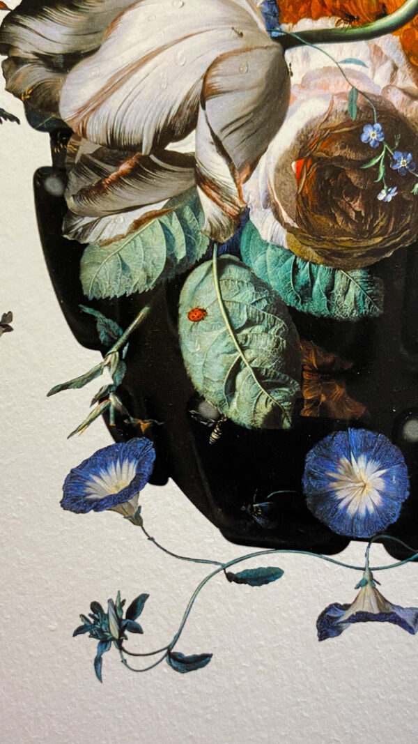Magnus Gjøen Flower Grenade II detaljer av blomster.