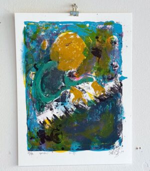 "Pianisten" er et silketrykk av kunstner Ståle Gerhardsen. Motivet viser en person som spiller piano i ekspressiv stil med blå farger.