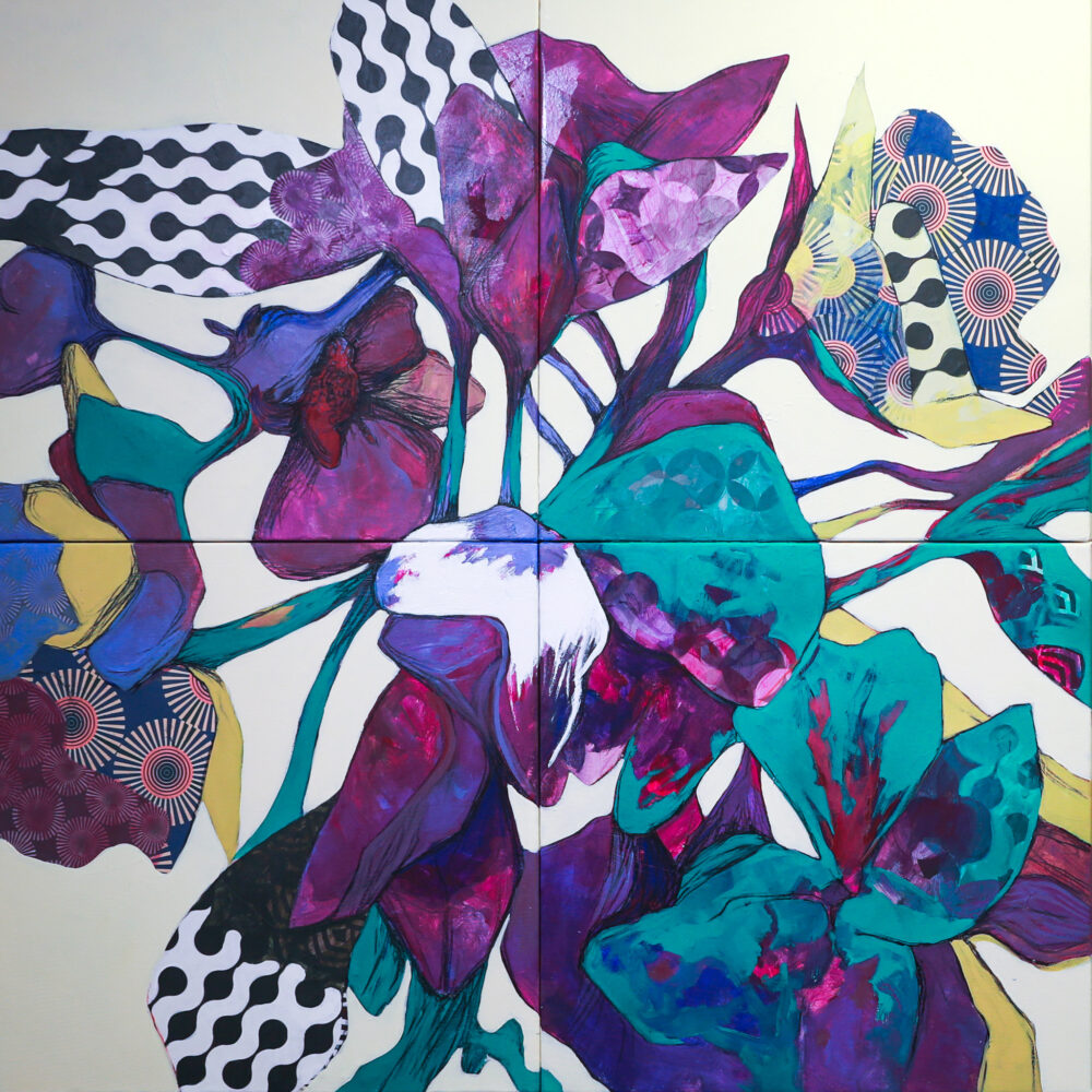 "Herbarium #4" er et originalt kunstverk av kunstner Luis Bivar. Kunstverket viser surrealistiske lilla blomster. Verket består av 4 lerret som kan plasseres slik man ønsker for å få ulikt uttrykk.