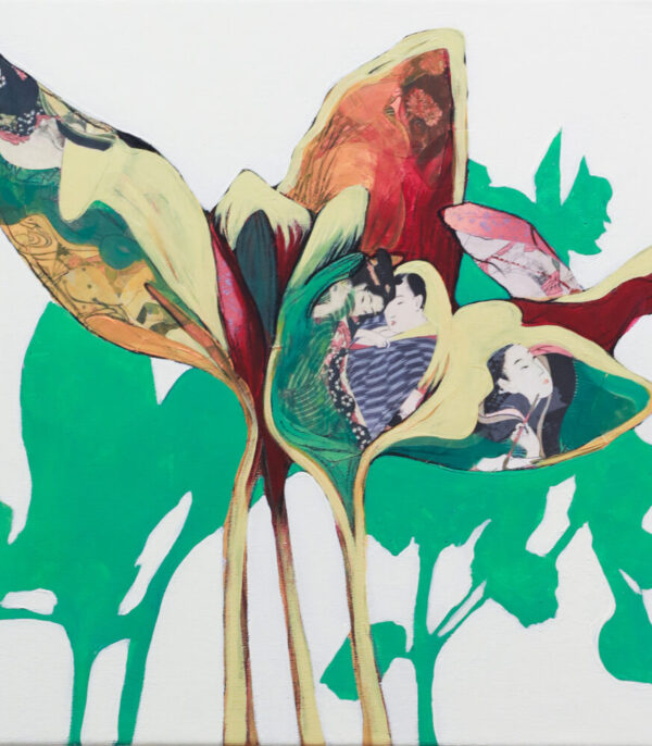 "Herbarium #5 After Sunga" er et lite originalt kunstverk på lerret av kunstner Luis Bivar i grønn og rødfarger. Motivet er surrealistisk hvor man finner mennesker inne i blomstene.