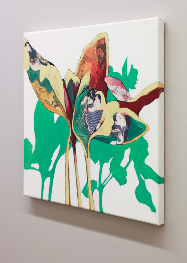 "Herbarium #5 After Sunga" er et lite originalt kunstverk på lerret av kunstner Luis Bivar i grønn og rødfarger. Motivet er surrealistisk hvor man finner mennesker inne i blomstene.
