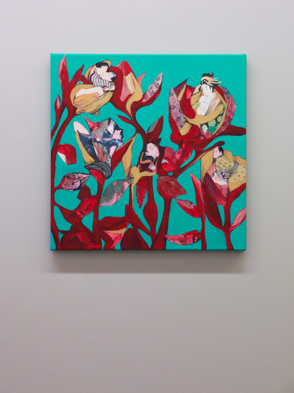 "Herbarium #6 After Sunga" er et lite originalt kunstverk på lerret av kunstner Luis Bivar i Turkis og rødtoner. Motivet er surrealistisk hvor man finner mennesker inne i blomstene.