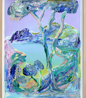 "Under the Tree" er et originalt maleri på papir av kunstner Jeanette Lafontine. Kunstverket er et fargerikt og abstrakt landskap som viser et tre, fjell og fjord