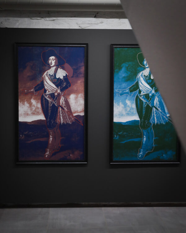 The Opulent Stranger - Bilde 2