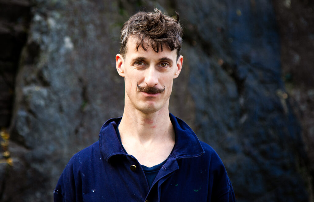 Nicholas O'Leary kunstnerportrett